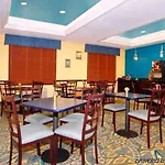Comfort Inn & Suites Northeast - Gateway 